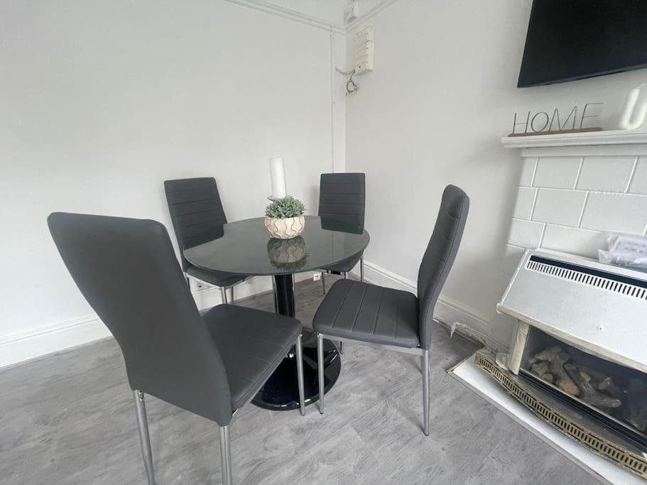 Cosy 2 Bed In Tower Bridge Road * Londra